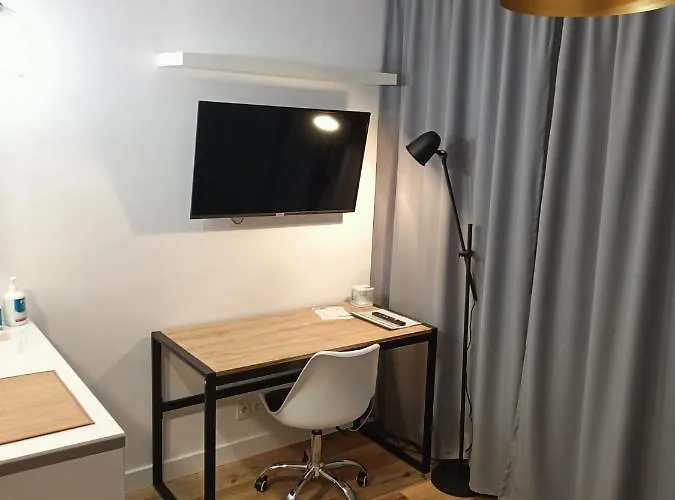 Droinvest Apartament Jarzebinowa - Krzyki - Pkp - Ue Апартаменти *